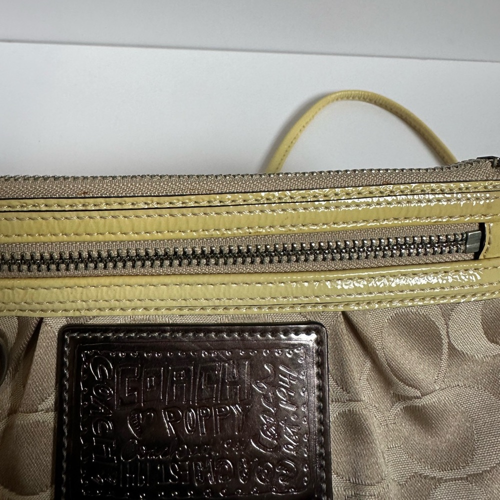 Coach Poppy Y2K Yellow Leather and Khaki Jacquard Signature Mini Crossbody - EUC - Picture 12 of 17